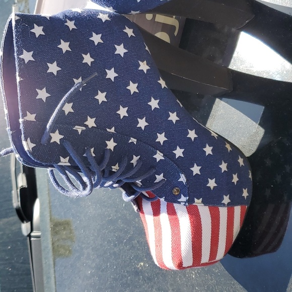 4 of July boots - Picture 3 of 3